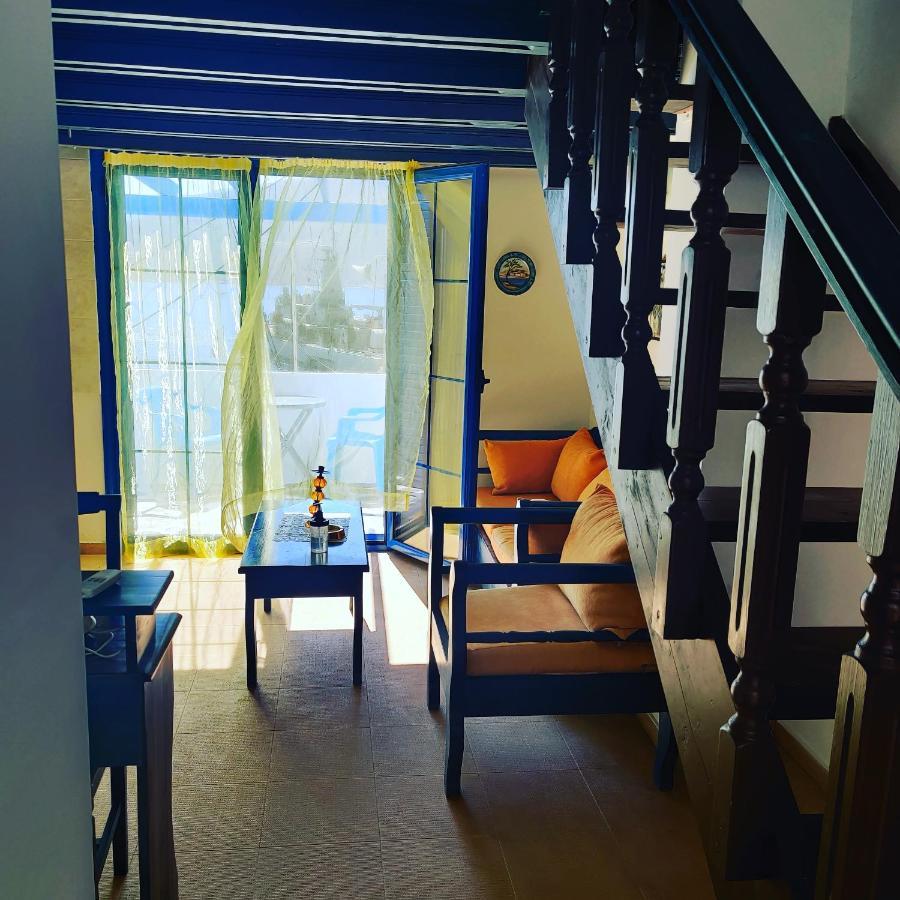 Blue Sky Aparts Livadia  Exterior photo