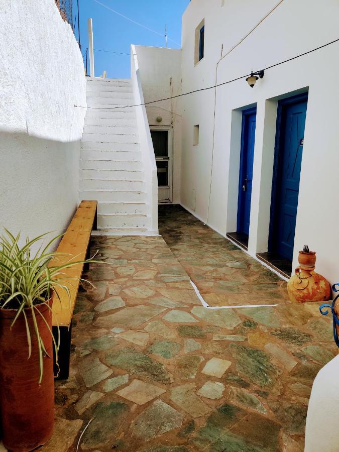 Blue Sky Aparts Livadia  Exterior photo